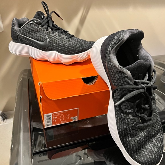 Nike Men\'s 2017 Hyperdunk low shoes main image 6